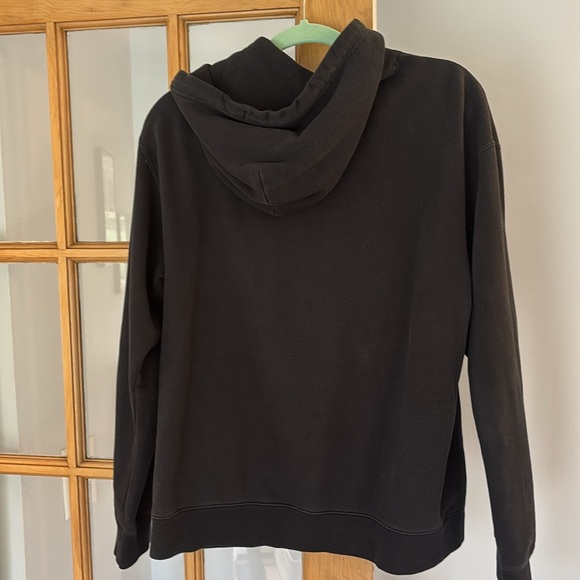 Used good condition Jordan black hoodie , young men’s size medium - Picture 4 of 6